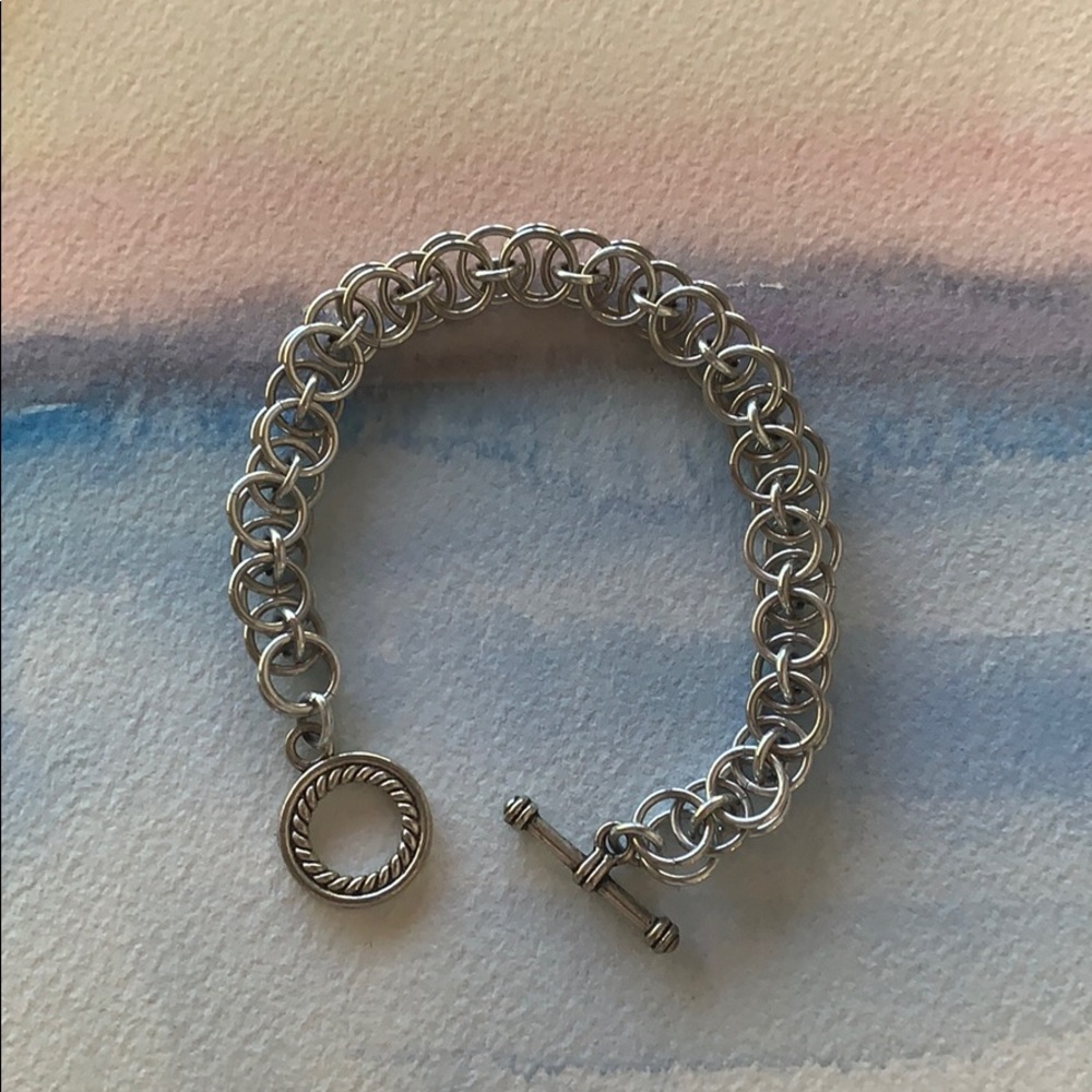 Silver chain toggle bracelet